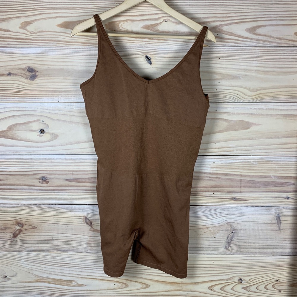 PINK Bodysuit Womens Large Brown Active‎ Seamless V-Neck Adjustable Romper